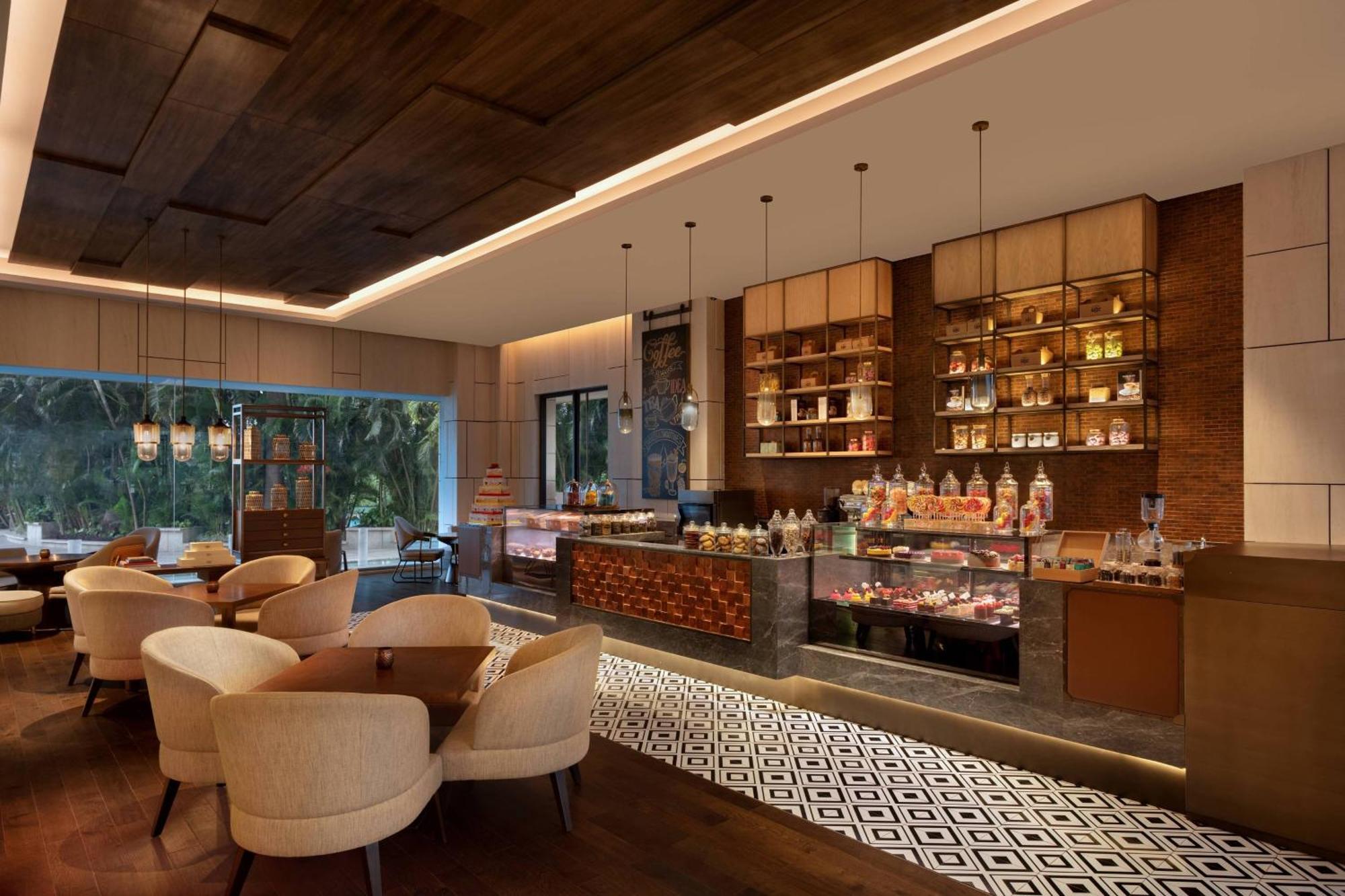 Surat Marriott Hotel Eksteriør bilde